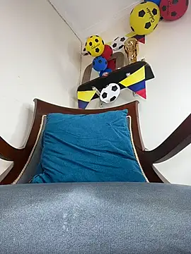 LilaRvsh online show from July 3, 5:52 pm