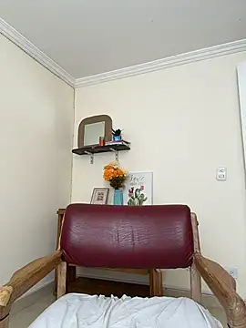 LilaRvsh online show from March 12, 5:17 pm