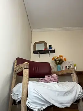 LilaRvsh online show from March 24, 5:24 pm