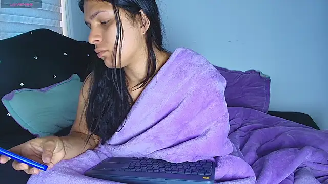 alys love online show from February 25, 2:17 pm