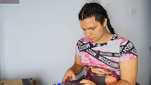 alys love online show from March 13, 5:29 pm