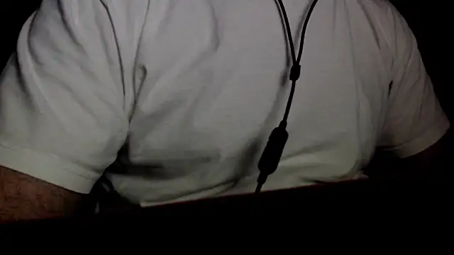 cumintodadark online show from June 14, 8:10 pm