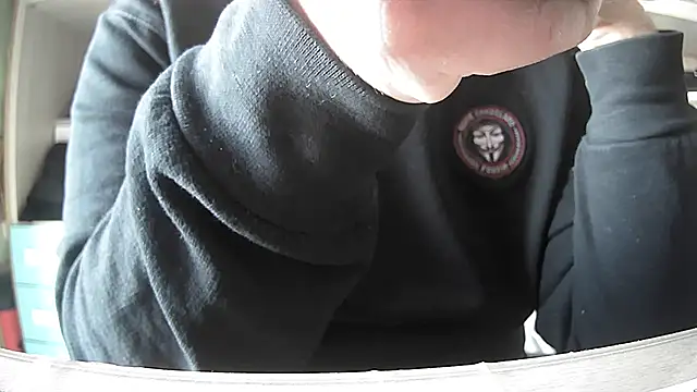 no-name15 online show from April 18, 7:44 am