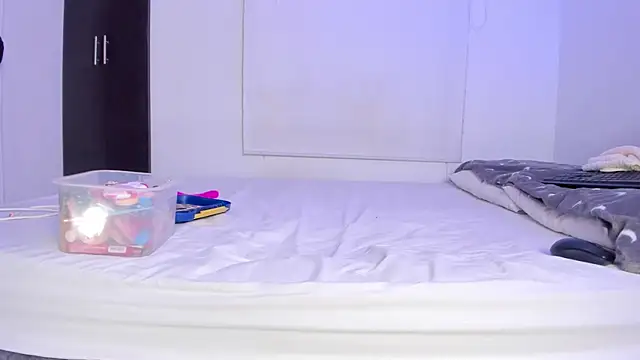  FuckingYoungs  online show from March 21, 2:02 am