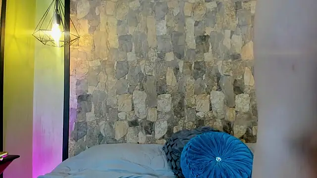 Snapshot of Abby_Cohen chatting on July 18, 3:15 am Abby Cohen online show from July 18, 3:15 am