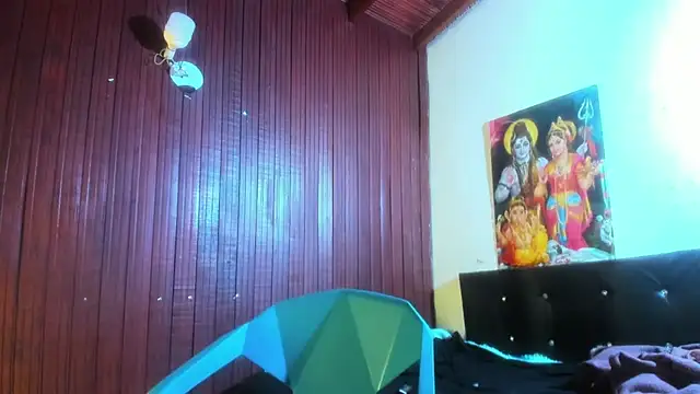 Snapshot of megan_and_jayram chatting on February 22, 3:13 pm megan and jayram online show from February 22, 3:13 pm