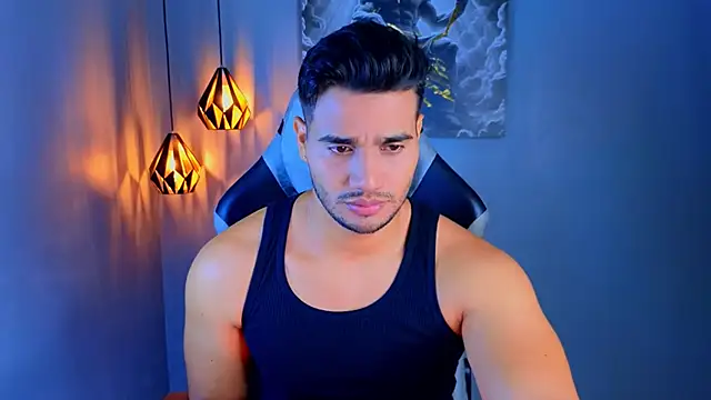 AndresRodriguez1 online show from April 19, 11:44 am