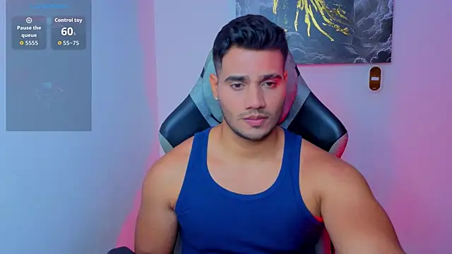 AndresRodriguez1 online show from May 25, 11:47 pm