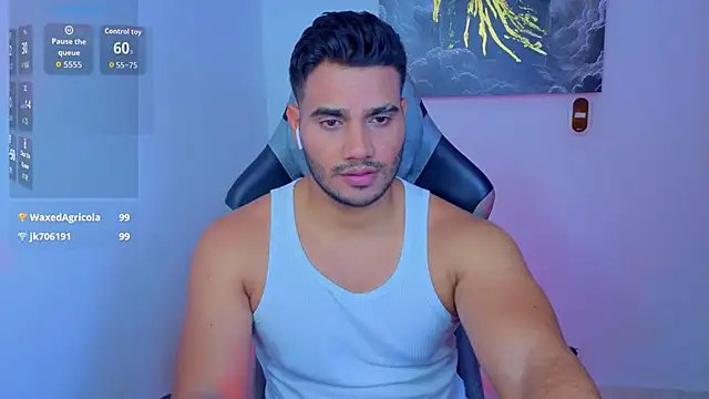 Snapshot of AndresRodriguez1 chatting on June 21, 1:11 am AndresRodriguez1 online show from June 21, 1:11 am