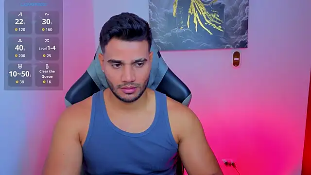 Snapshot of AndresRodriguez1 chatting on June 4, 11:15 am AndresRodriguez1 online show from June 4, 11:15 am