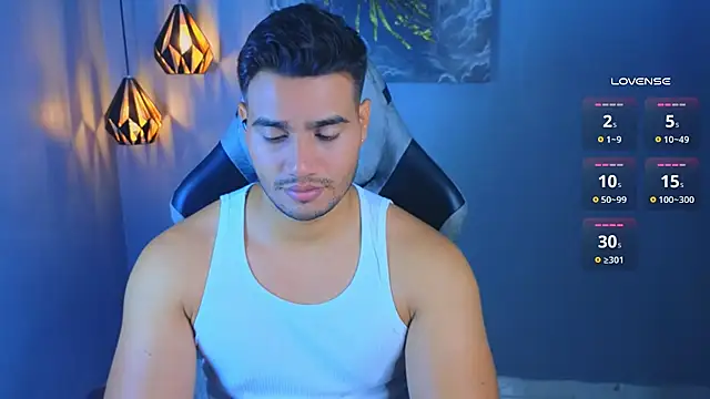 AndresRodriguez1 online show from April 10, 11:34 pm