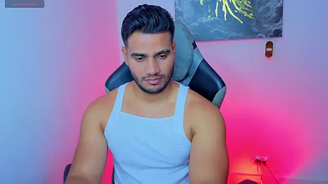 Snapshot of AndresRodriguez1 chatting on June 5, 10:59 pm AndresRodriguez1 online show from June 5, 10:59 pm