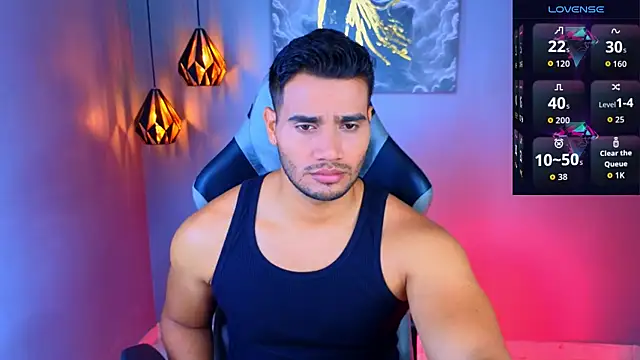 AndresRodriguez1 online show from May 12, 12:44 pm