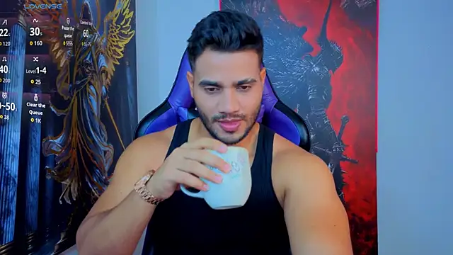 Snapshot of AndresRodriguez1 chatting on July 12, 3:24 pm AndresRodriguez1 online show from July 12, 3:24 pm