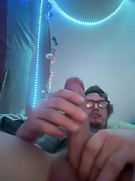 Daddybigdick123123 online show from February 6, 9:16 am