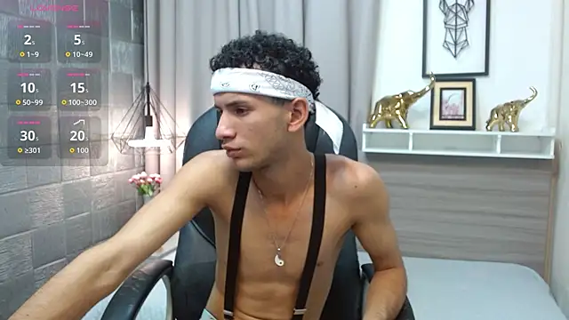 JDWhite18 online show from March 26, 9:24 pm