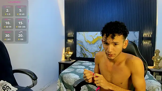 JDWhite18 online show from May 23, 7:18 am