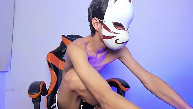 Senpai Lover  online show from March 27, 8:32 pm