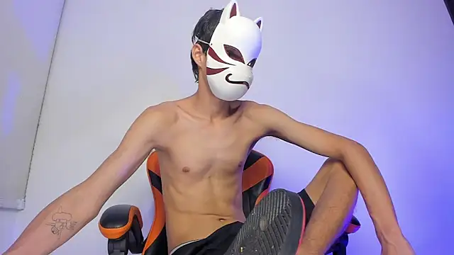 Senpai Lover  online show from March 23, 9:47 pm