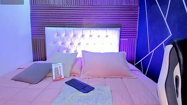 shaden  online show from March 13, 8:41 am