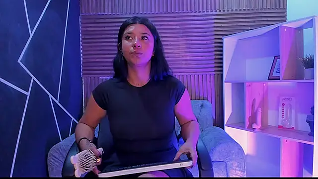 shaden  online show from March 5, 12:07 am