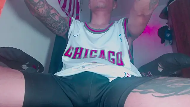 theskateboy online show from March 6, 7:03 am