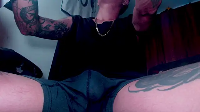 theskateboy online show from April 2, 12:56 pm