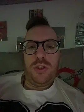 io1Elian online show from April 14, 3:28 pm