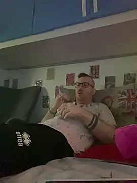 io1Elian online show from April 11, 3:05 pm