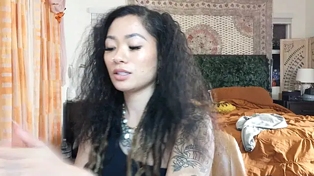 222goddess444you online show from February 5, 1:56 am