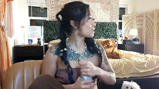 222goddess444you online show from February 1, 2:21 am