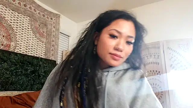 222goddess444you online show from April 1, 7:20 am