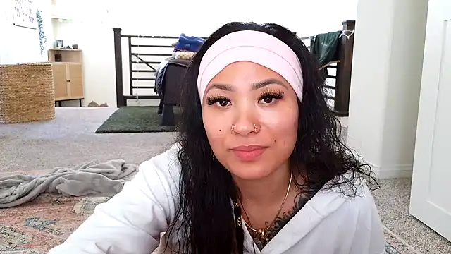 222goddess444you online show from April 22, 9:10 pm