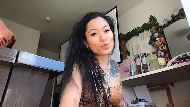 222goddess444you online show from April 1, 5:54 pm