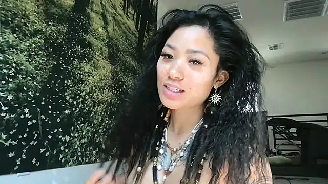 Snapshot of 222goddess444you chatting on July 19, 10:06 pm 222goddess444you online show from July 19, 10:06 pm