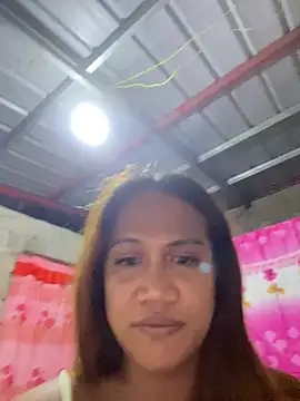 Queen-barbie online show from March 3, 2:02 pm