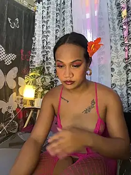 Queen-barbie online show from May 19, 5:03 am