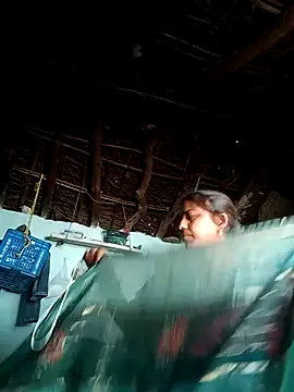 Snapshot of Manu_mehta chatting on February 10, 4:33 am Manu mehta online show from February 10, 4:33 am