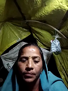 Snapshot of Manu_mehta chatting on February 8, 4:26 pm Manu mehta online show from February 8, 4:26 pm