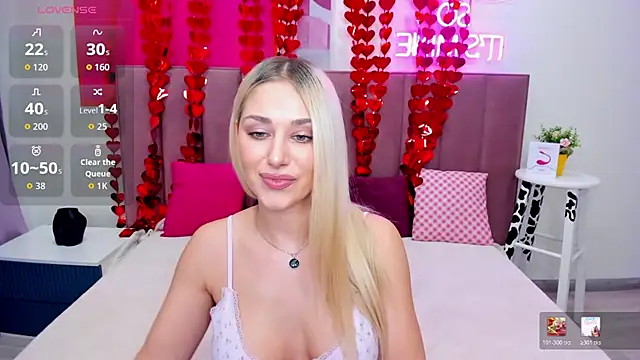 Snapshot of MIla_Stunning chatting on February 10, 1:26 am MIla Stunning online show from February 10, 1:26 am