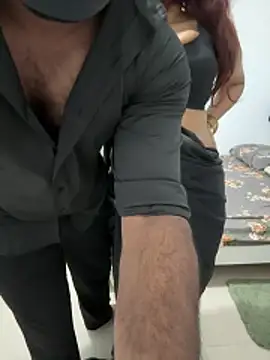 couple7v17d online show from February 26, 4:51 pm