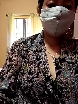 neha0882 online show from February 26, 5:29 am