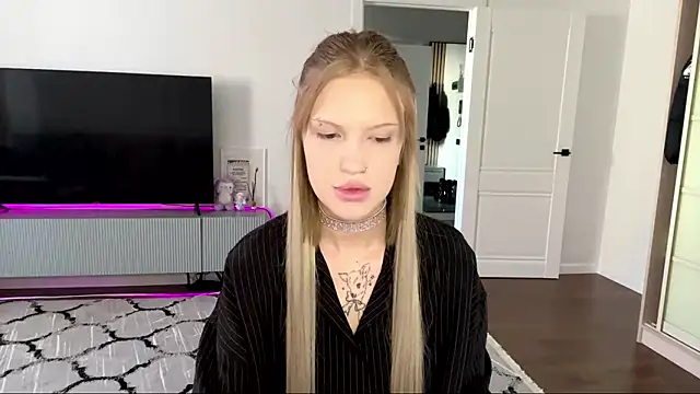 DannSago online show from February 10, 10:58 am