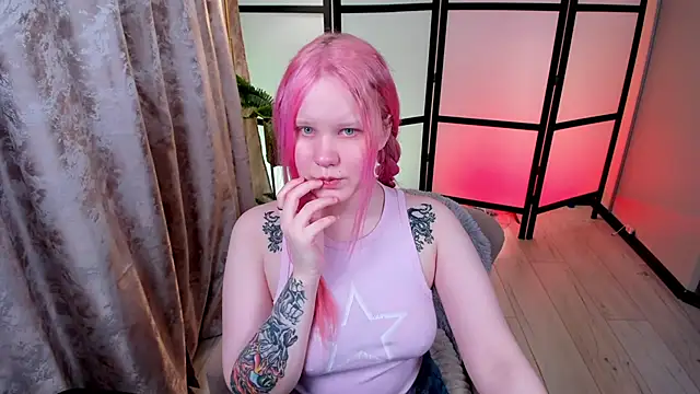 AnnieVibe online show from February 24, 5:36 pm