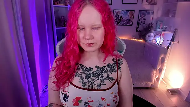 Snapshot of AnnieVibe chatting on May 31, 6:20 pm AnnieVibe online show from May 31, 6:20 pm