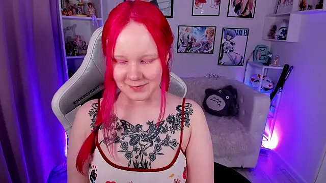 Snapshot of AnnieVibe chatting on May 4, 5:38 pm AnnieVibe online show from May 4, 5:38 pm