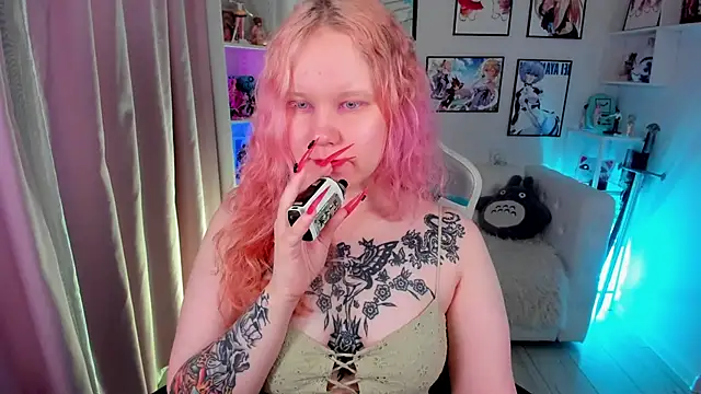 AnnieVibe online show from March 27, 5:36 pm