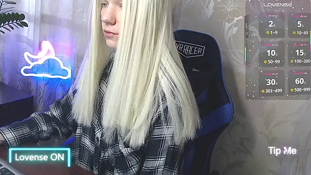 Shiny Victoria online show from April 10, 7:26 am