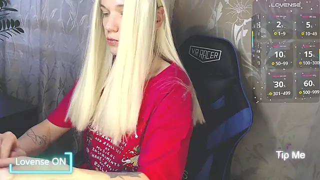 Shiny Victoria online show from April 15, 10:32 am