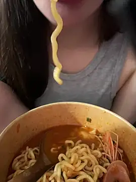 Snapshot of Rinnababy22 chatting on February 6, 3:41 pm Rinnababy22 online show from February 6, 3:41 pm